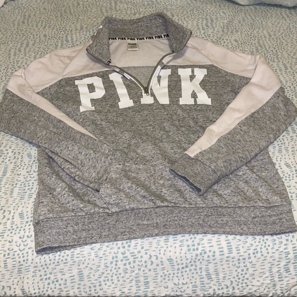 PINK Victoria's Secret Tops - PINK sweatshirt